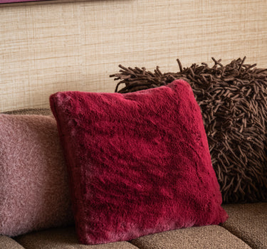 Cushion Cutie Fluffy Bordeaux