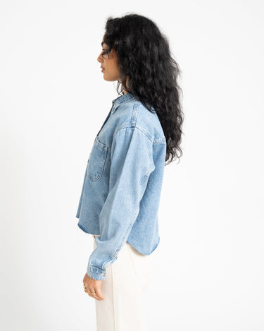 Alva Denim Shacket Light Blue - Things I Like Things I Love