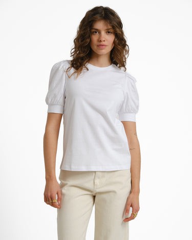Aware Kerry O - neck Top Bright White - Things I Like Things I Love