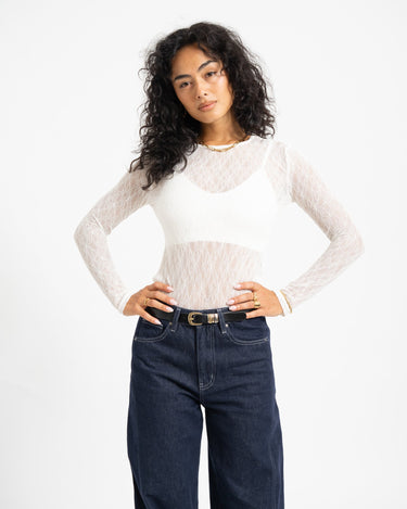 Aware Tessy O-Neck Lace Top Snow White - Things I Like Things I Love
