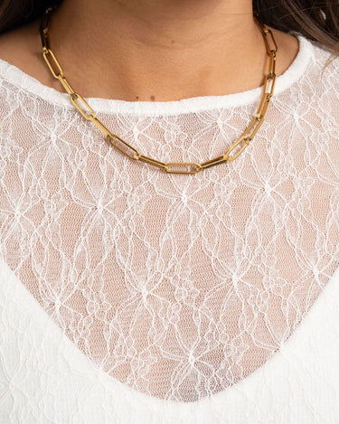 Aware Tessy O-Neck Lace Top Snow White - Things I Like Things I Love