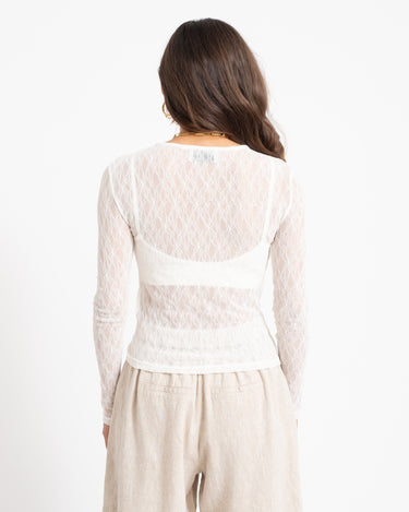 Aware Tessy O-Neck Lace Top Snow White - Things I Like Things I Love