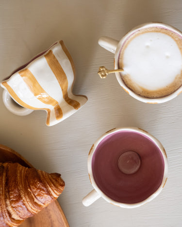 Bloomingville - Coffee Mug Willa Wavy - Things I Like Things I Love