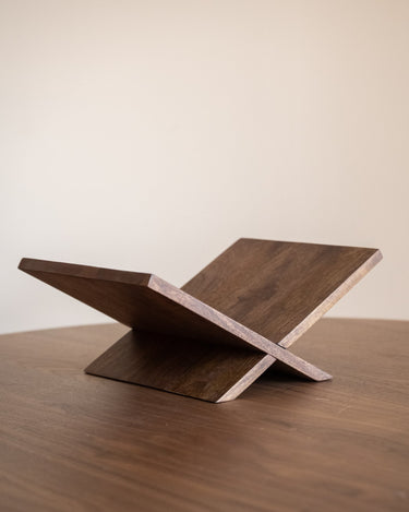Book Stand Tonisi Wood - Things I Like Things I Love