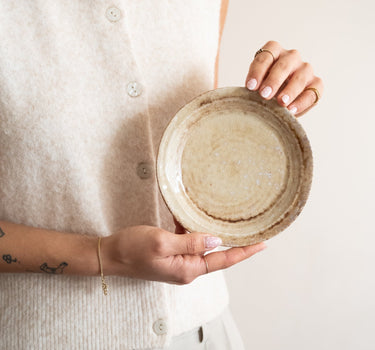 Cake Plate Mila Beige - Things I Like Things I Love