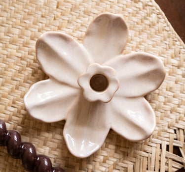 Candle Holder Lotus Beige - Things I Like Things I Love