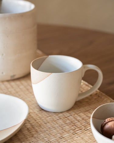 Cappuccino Mug Nikki Beige - Things I Like Things I Love