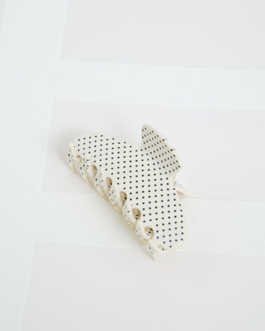Claw Clip Polkadot White - Things I Like Things I Love