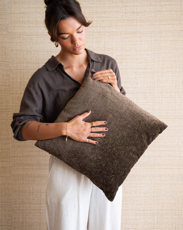 Cushion Alessa Brown - Things I Like Things I Love