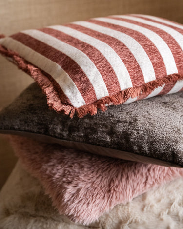 Cushion Laconia Brown - Things I Like Things I Love