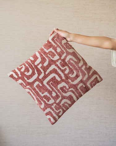 Cushion Liam Burgundy - Things I Like Things I Love