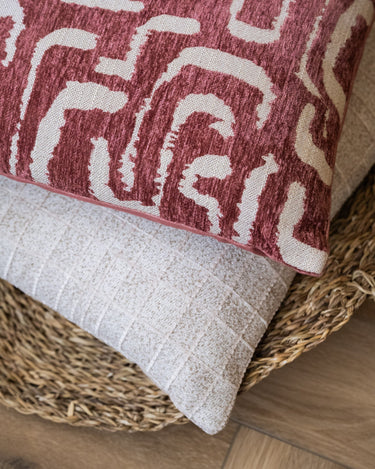 Cushion Pure Beige - Things I Like Things I Love