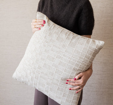 Cushion Pure Beige - Things I Like Things I Love