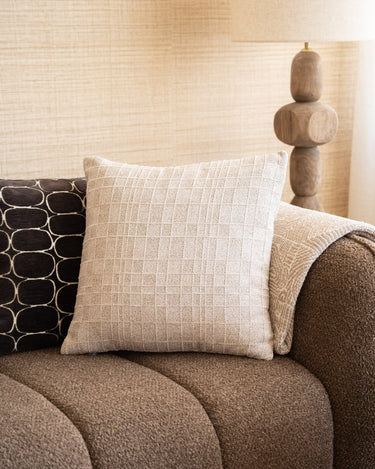 Cushion Pure Beige - Things I Like Things I Love