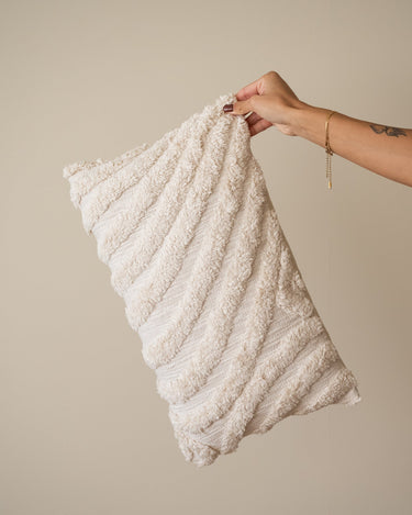 Cushion Sabi Off - white - Things I Like Things I Love