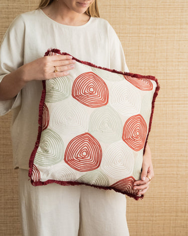 Cushion Sem Swirl Retro - Things I Like Things I Love