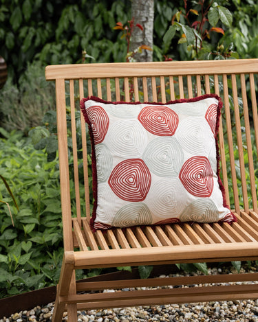 Cushion Sem Swirl Retro - Things I Like Things I Love