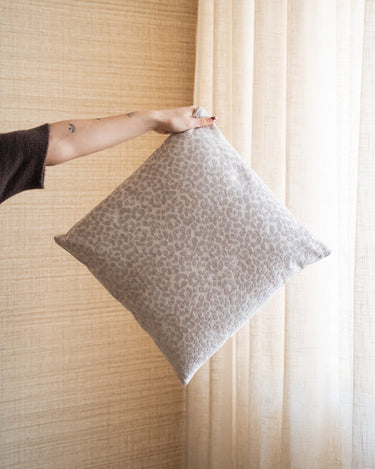 Cushion Siem Leopard Beige - Things I Like Things I Love