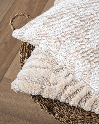 Cushion Swirl Beige - Things I Like Things I Love