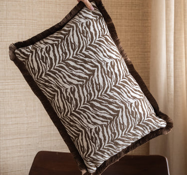Cushion Tigra Brown - Things I Like Things I Love
