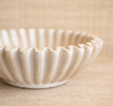 Deco Bowl Rib Beige - Things I Like Things I Love