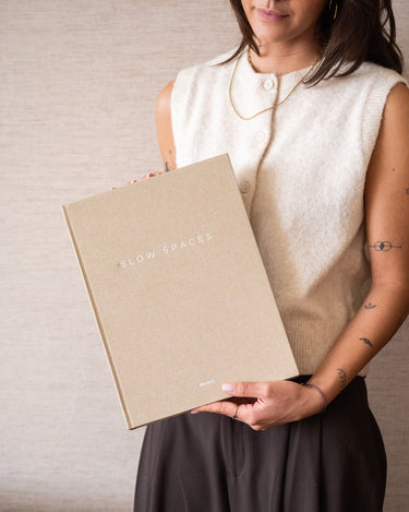 Deco / Storage Book Slow Spaces Linen - Things I Like Things I Love