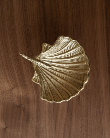 Deco Tray Shell Fish Brass - Things I Like Things I Love