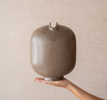 Deco Vaas Loanne Bruin - Things I Like Things I Love