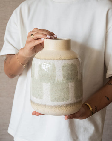 Deco Vase Mara Stoneware Beige - Things I Like Things I Love