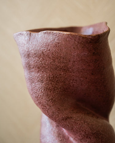 Deco Vase Songa Burgundy - Things I Like Things I Love