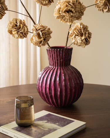 Deco Vase Zirja Burgundy - Things I Like Things I Love