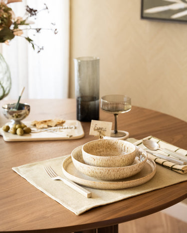 Deep Dinner Plate Plato Beige - Things I Like Things I Love
