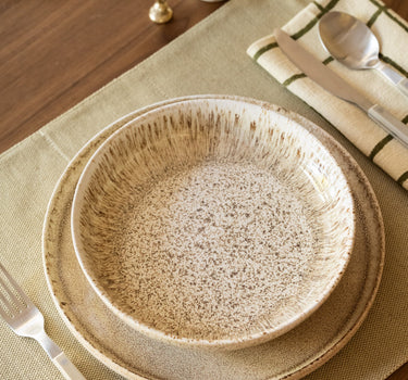 Deep Dinner Plate Plato Beige - Things I Like Things I Love