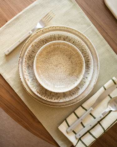 Deep Dinner Plate Plato Beige - Things I Like Things I Love