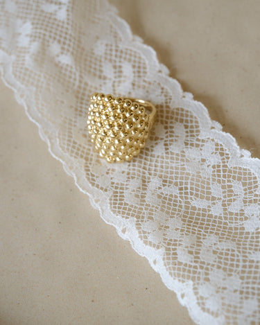 Dotted Statement Ring Goud - Things I Like Things I Love