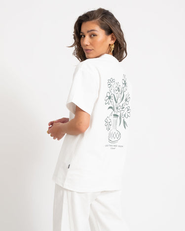 DR Denim Trooper Tee Flower Offwhite - Things I Like Things I Love
