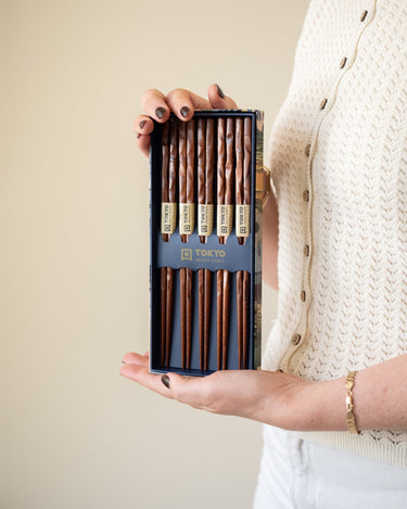 Giftset 5/PCS - Chopstick Twist Brown - Things I Like Things I Love