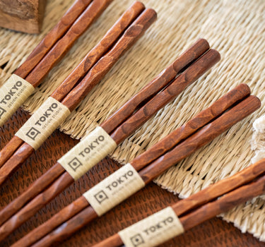 Giftset 5/PCS - Chopstick Twist Brown - Things I Like Things I Love