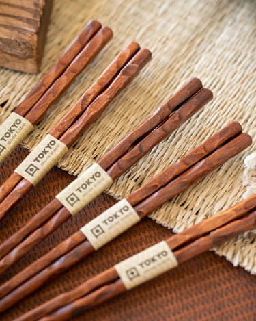 Giftset 5/PCS - Chopstick Twist Brown - Things I Like Things I Love