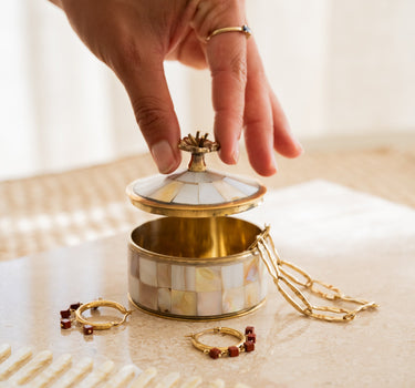 Handmade Circus Box Maisie Pearly - Things I Like Things I Love