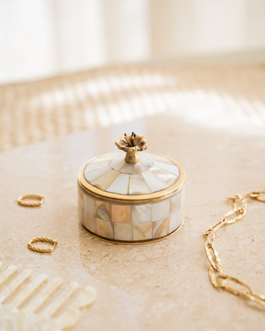 Handmade Circus Box Maisie Pearly - Things I Like Things I Love