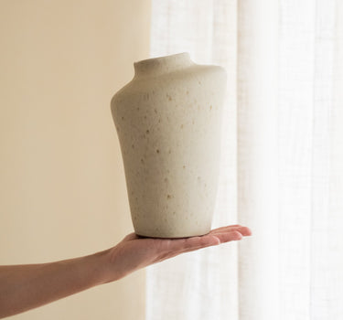 Handmade Deco Vaas Tall Stoneware - Things I Like Things I Love