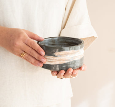 Handmade Japanese Bowl Marumon - Things I Like Things I Love