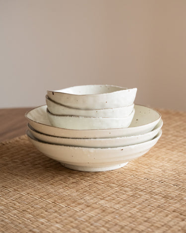 Handmade Japanese Deep Dinner Plate Shirogesho - Things I Like Things I Love
