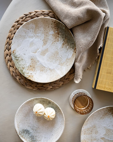 Handmade Japanese Dinner Plate Yukishino - Things I Like Things I Love