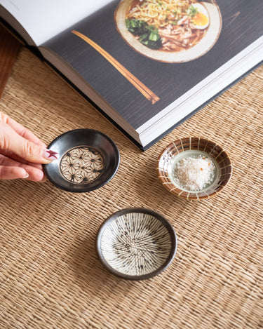 Handmade Japanese Sauce Dish Kuro Stripes - Things I Like Things I Love