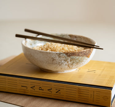 Handmade Japanese Yukishino Bowl - Things I Like Things I Love