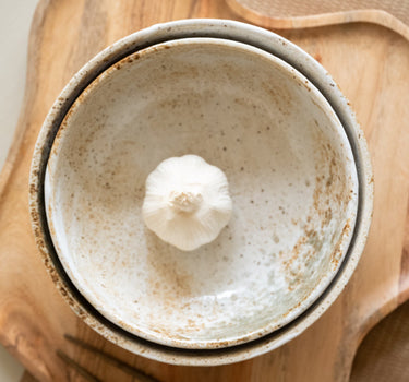 Handmade Japanese Yukishino Bowl - Things I Like Things I Love