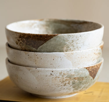 Handmade Japanese Yukishino Bowl - Things I Like Things I Love