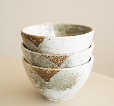 Handmade Japanese Yukishino Tayo Bowl - Things I Like Things I Love